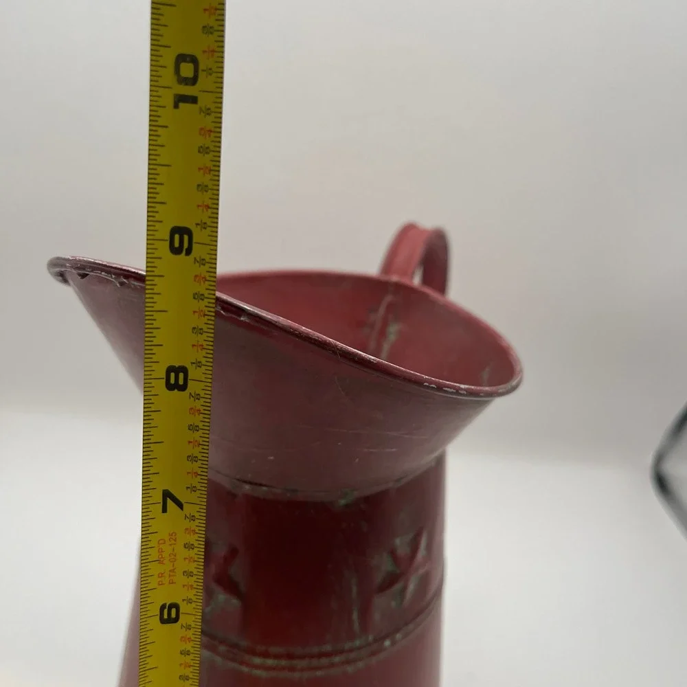 Rustic Red Metal Pitcher Vase Distressed Farmhouse Star Embossed Decor GM8789